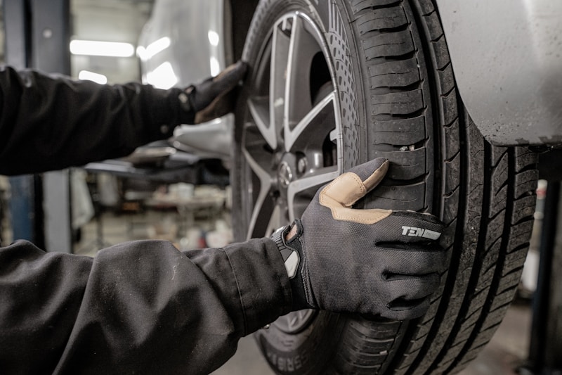 Tire mounting and balancing at FIXL Express